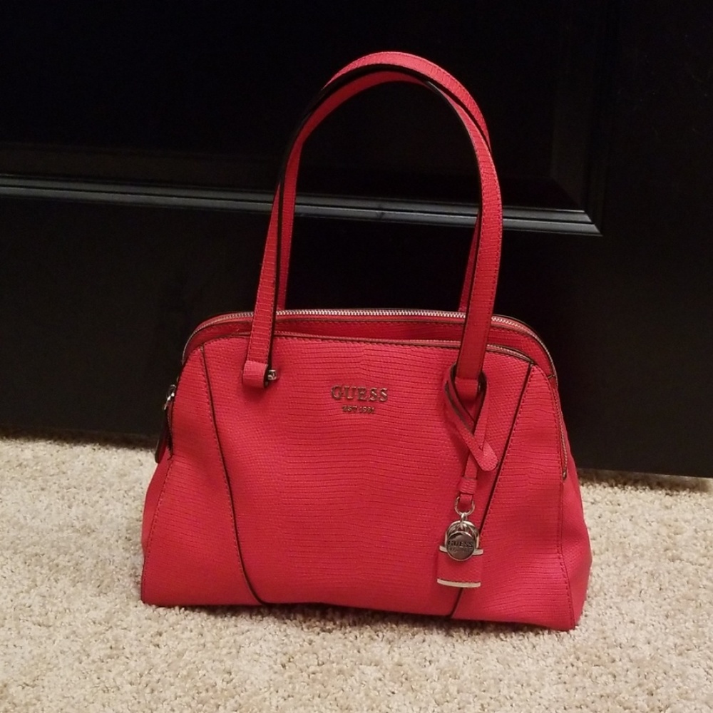 NWOT Guess Handbag